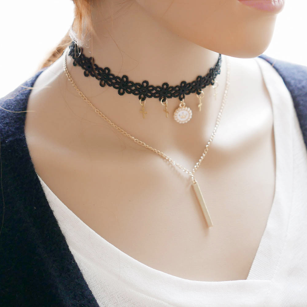 leather lace choker